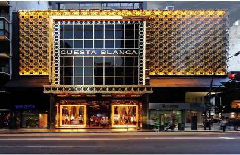 蓬溪门头设计与商业空间的纽带。