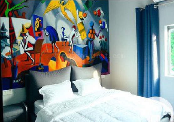 蓬溪对于酒店的墙体彩绘而言更注重哪些方面？